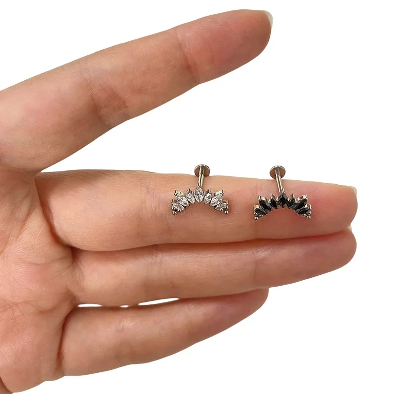 ASTM F136 ไทเทเนียม PIERC 7 CZ - Zoor Body Jewelry บทวิจารณ์และราคา