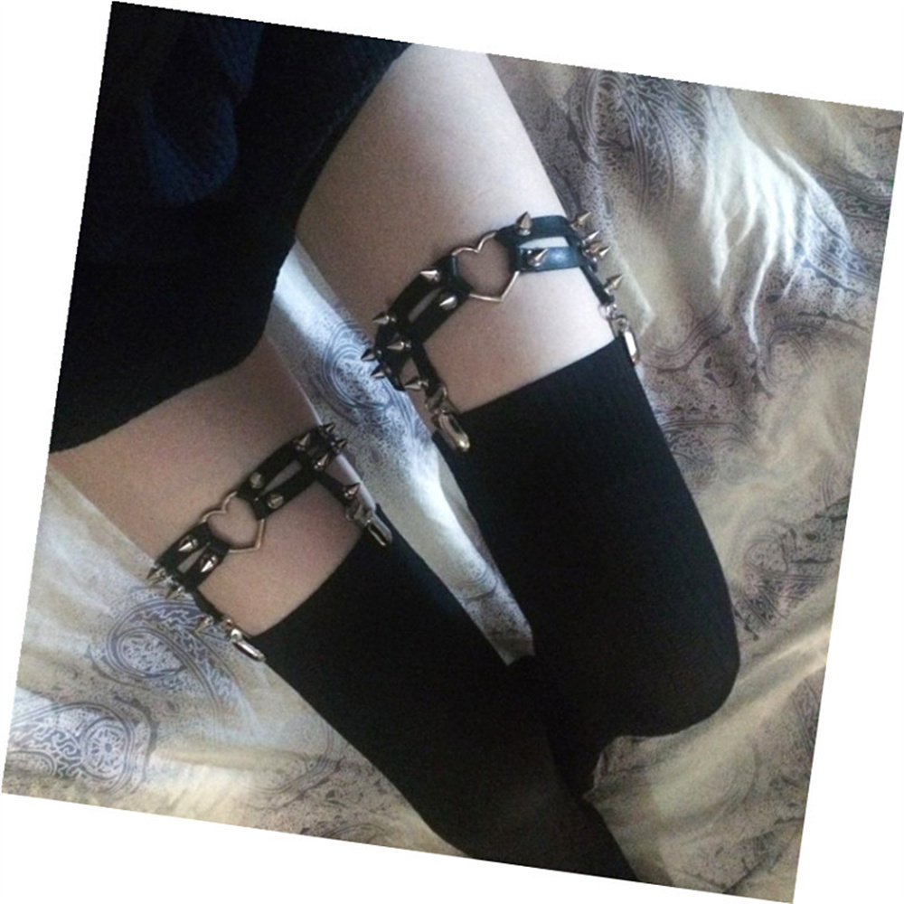1 ชิ้นผู้หญิง Punk Goth หัวใจ  - Body Jewelry Outfit บทวิจารณ์และราคา
